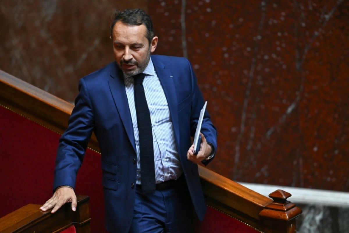 Elon Musk déclare Marine Le Pen "dernier espoir" : le RN se défend de toute ingérence
