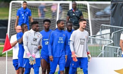 Les Bleus refusent de tomber dans le piège de l'arbitre avant France Maroc