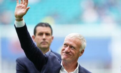 Deschamps quitte les Bleus pour les préserver