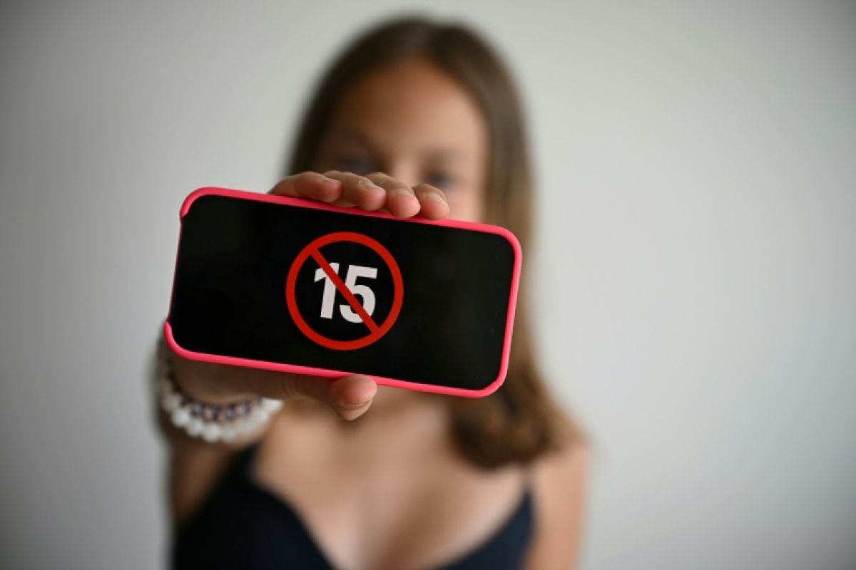 Les ados bientôt protégés des réseaux sociaux par une loi européenne