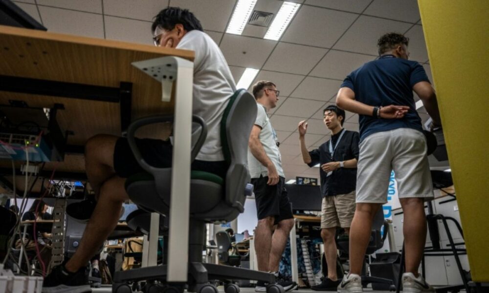 Le short fait son entrée dans les bureaux japonais, et ça ne plaît pas à tout le monde