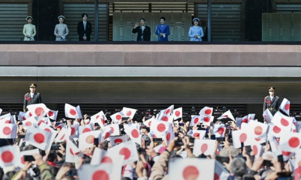 Le Japon préfère adopter des lointains cousins plutôt que de laisser une femme monter sur le trône
