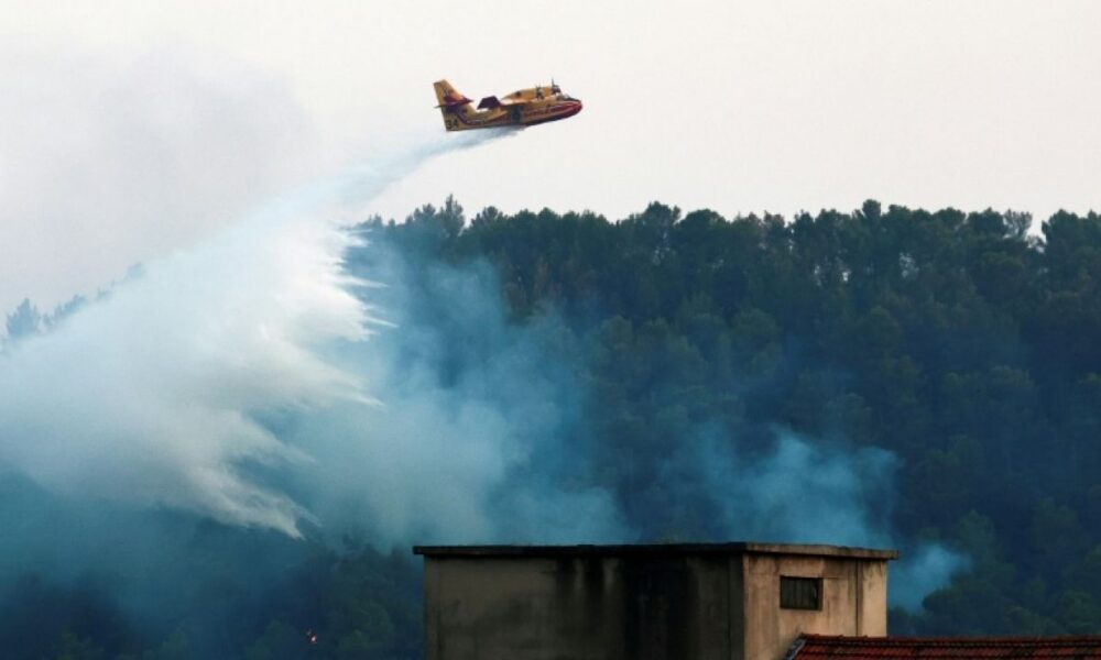 Il aurait allumé dix incendies dans le Var et se retrouve en prison