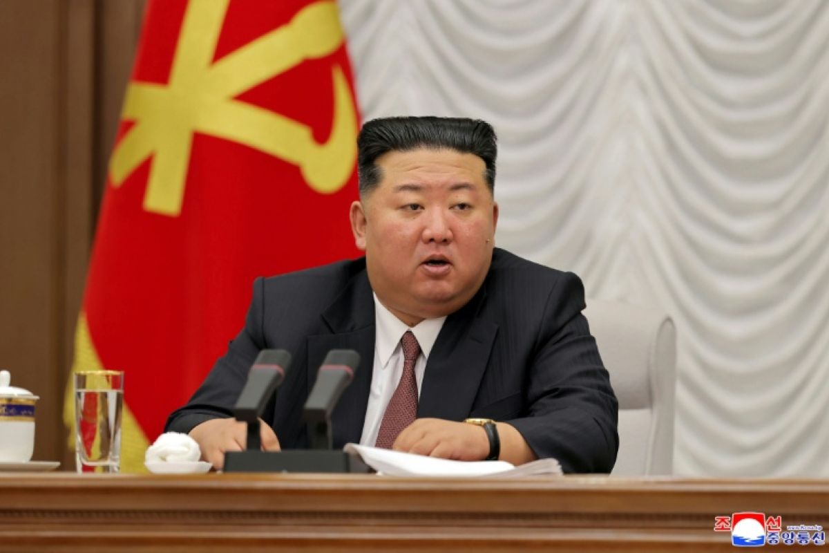 Pyongyang annonce un renforcement massif de son arsenal atomique et de son espionnage