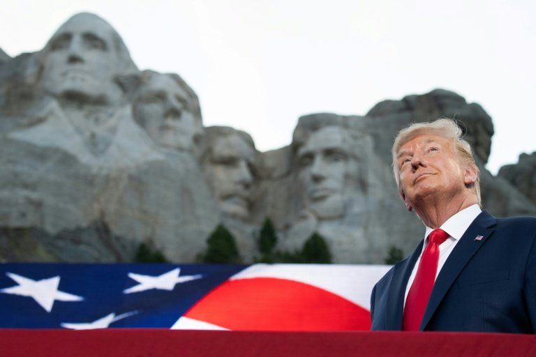 Trump sonne l'alarme pour l'identité américaine à la veille du 250e anniversaire