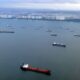 Un étroit passage maritime concentre un tiers du pétrole mondial