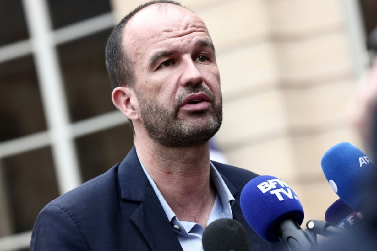 Barbara Butch prise pour cible à Grenoble la gauche se divise sur la protestation