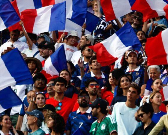Des places à prix d’or, des supporters français éparpillés : le Mondial 2026 vu depuis les tribunes