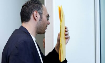 Animateur relaxé malgré les accusations de neuf enfants de 3 à 5 ans