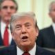 Trump hausse le ton face à l'Iran tandis que la guerre s'étend au Yémen