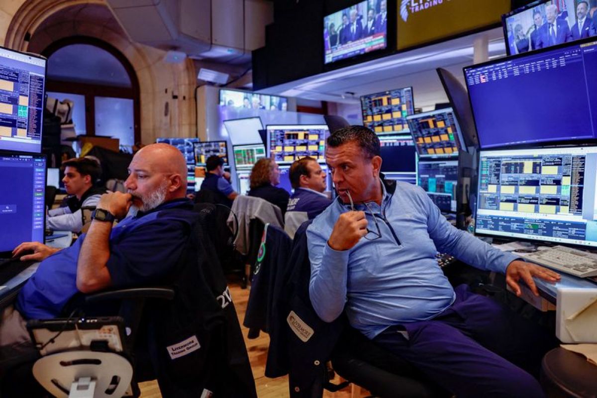 La tech sauve les marchés mais la santé et le Moyen-Orient inquiètent