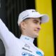 Paul Seixas coiffe Juan Ayuso au sprint pour le maillot blanc