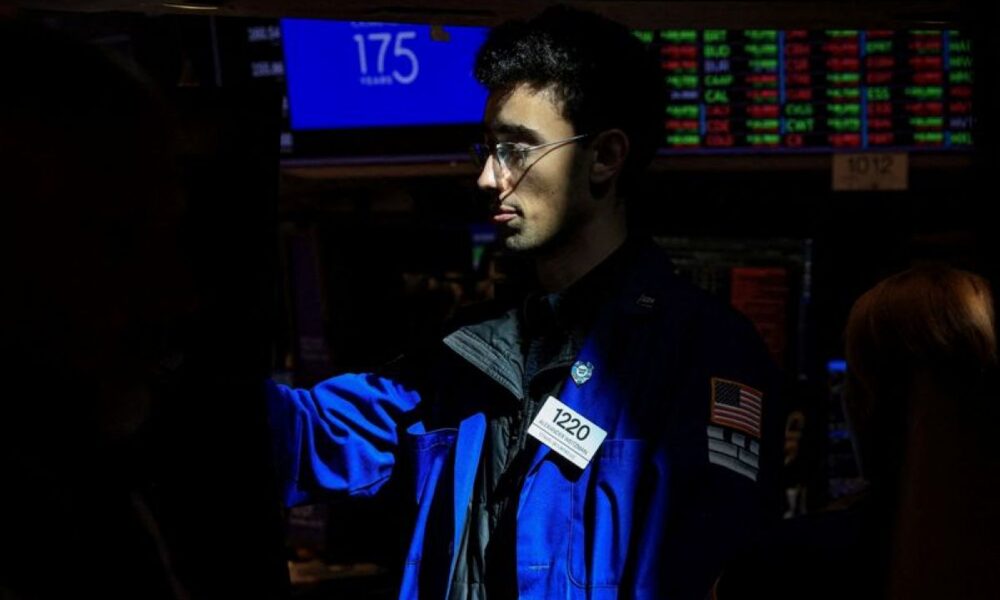 Wall Street joue la prudence avant la Fed et les tensions géopolitiques