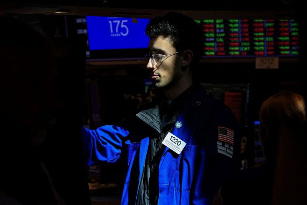Wall Street joue la prudence avant la Fed et les tensions géopolitiques