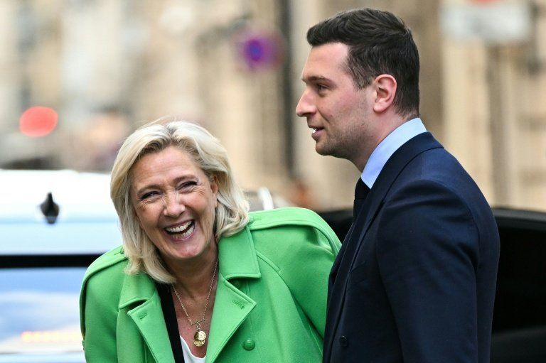 Le Pen et Bardella s'affichent unis à trois jours du verdict