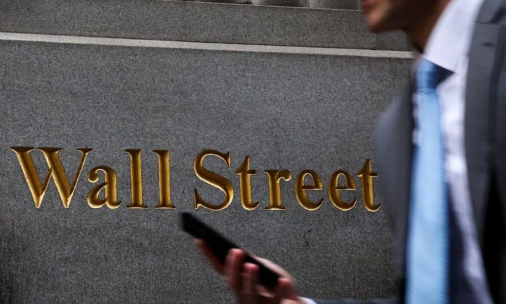 Wall Street vacille après la reprise du conflit avec l'Iran