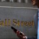 Wall Street vacille après la reprise du conflit avec l'Iran