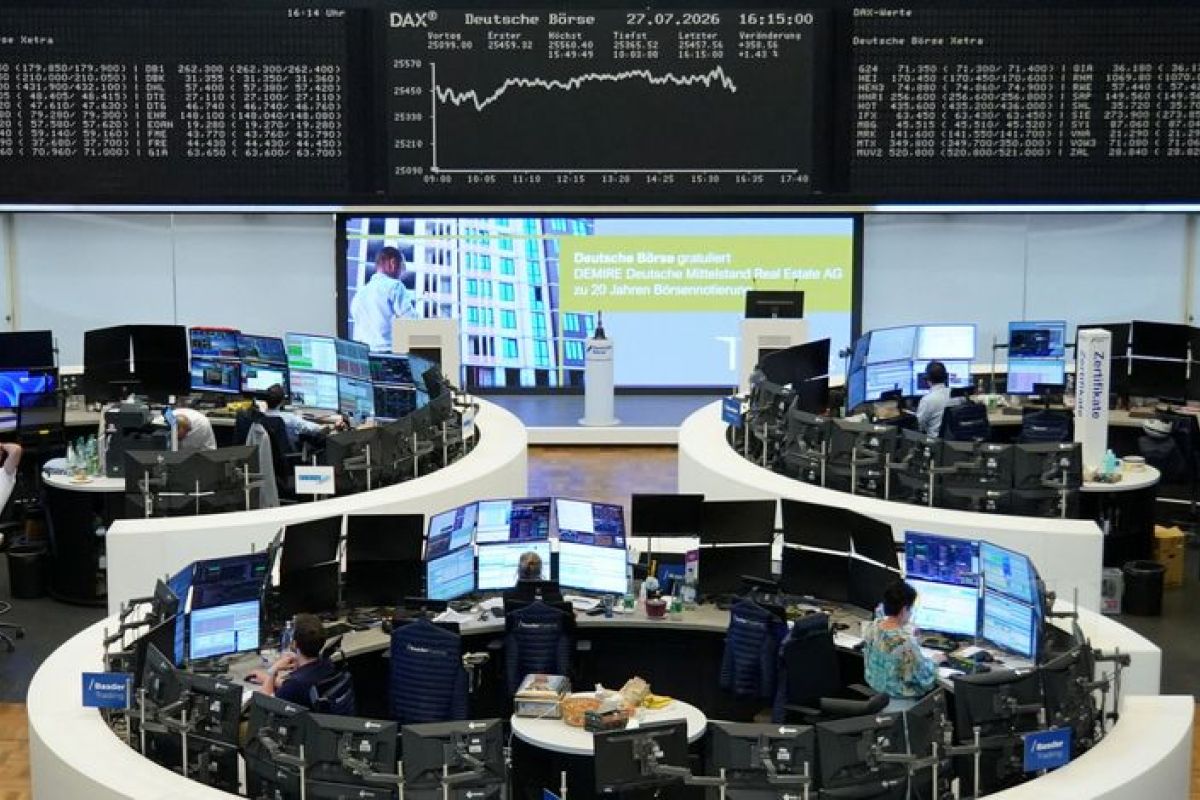 Les Bourses se reprennent, le pétrole dévisse après la trêve au Moyen-Orient