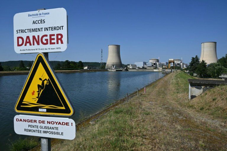 La canicule a forcé une centrale nucléaire à s'arrêter elle redémarre