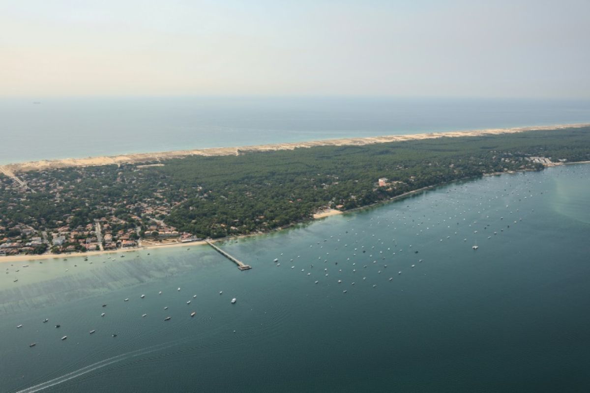La Gironde sous les flammes, le tourisme à genoux