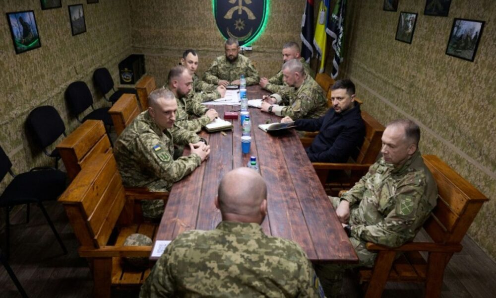 L'Ukraine change de général alors que les pertes civiles explosent