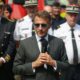 Macron promet une tolérance zéro face au pire incendie depuis 1945