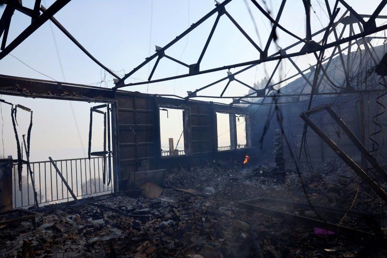 Un an après les flammes, le cauchemar continue pour les habitants de l'Estaque
