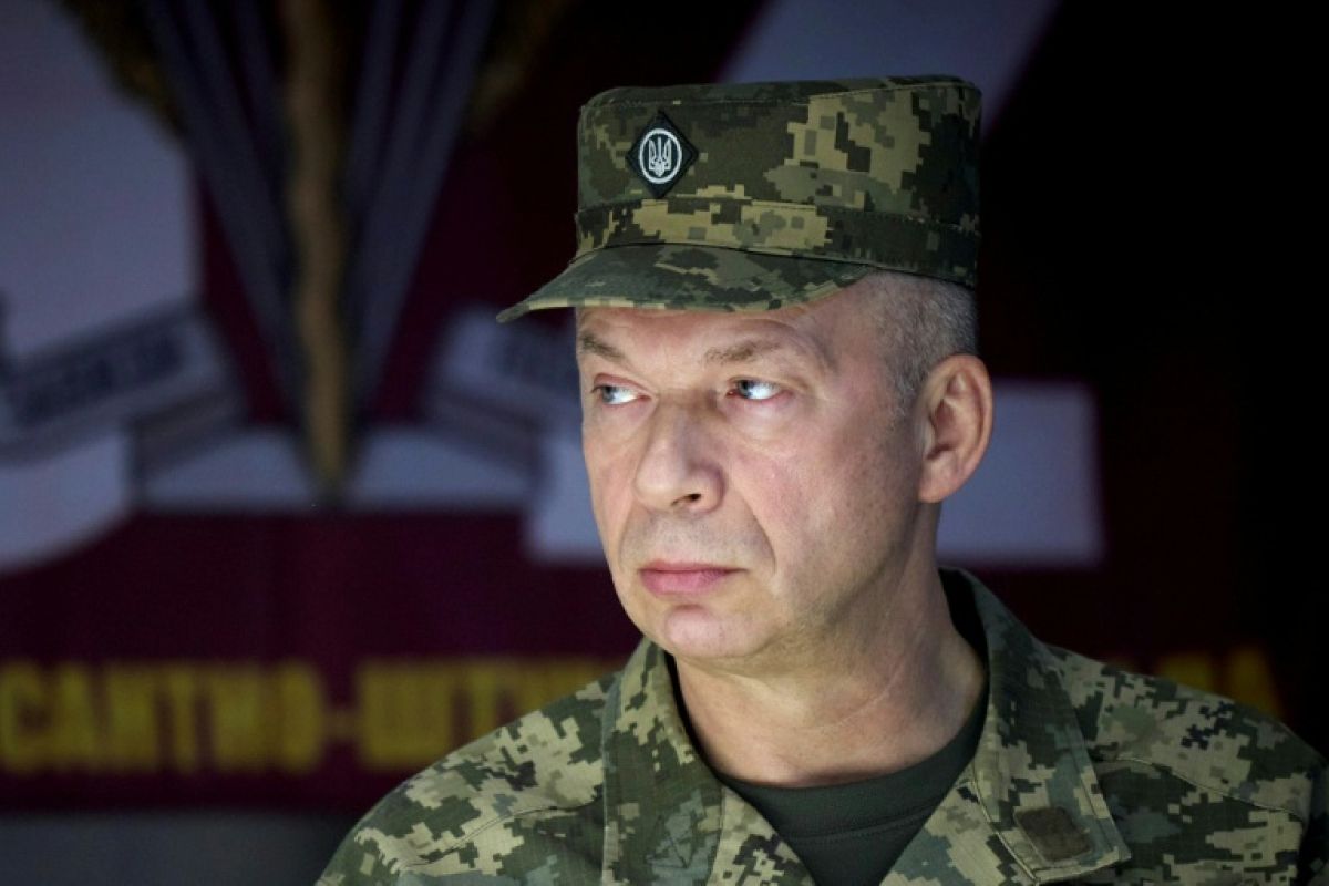 Le général Syrsky, entre gloire militaire et accusations de « boucher »