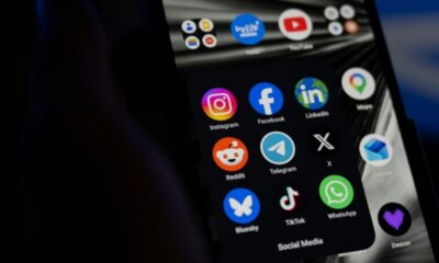 Les moins de 15 ans bientôt privés de réseaux sociaux la France veut montrer l'exemple