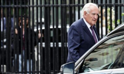 Accident à Paris un motard gravement blessé accuse l'ancien Premier ministre Raffarin de l'avoir laissé sur le bitume