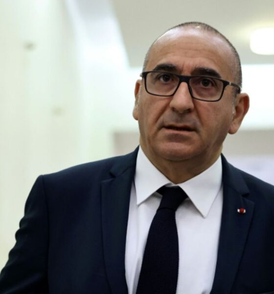 Sarcelles sous tension après la découverte d'une arme de guerre près d'une synagogue