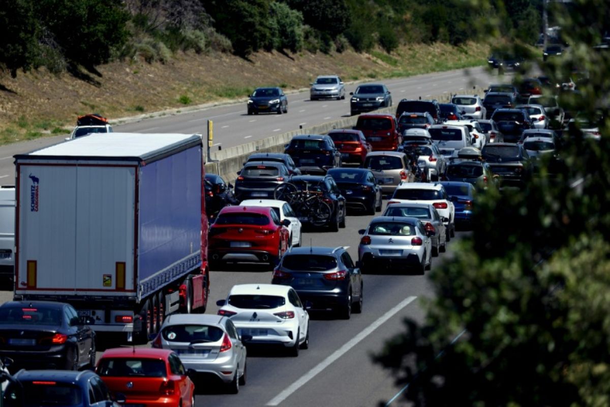 700 kilomètres de galère sur les routes : le grand chassé-croisé des vacances a commencé