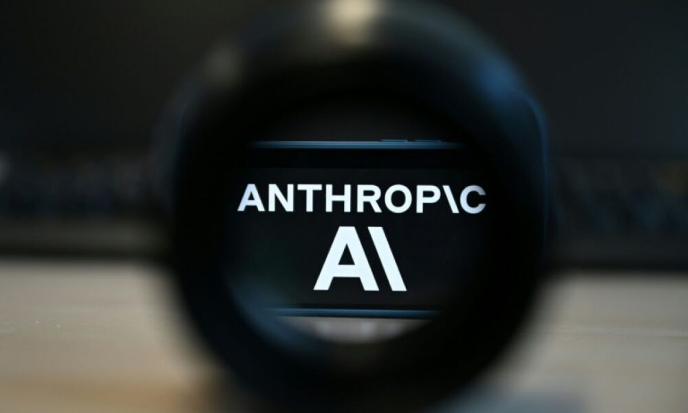 Des IA d’Anthropic ont piraté de vrais systèmes pendant des tests de sécurité