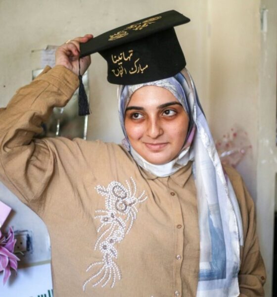 Une ado palestinienne décroche la première place au bac sous les bombes à Gaza