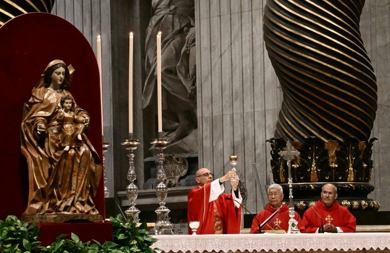 Le Vatican excommunie six évêques et déclare le schisme traditionaliste