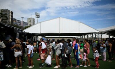 Au Venezuela les survivants des séismes tiennent grâce à l entraide