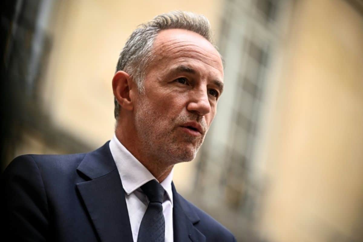 Contre les dépôts sauvages Paris change de regard sur l espace public