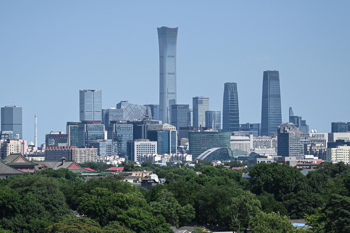 L'économie chinoise ralentit mais tient grâce à l'IA et aux exportations
