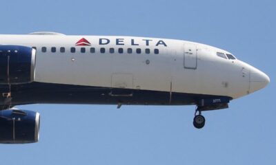 Delta Air Lines renoue avec les bénéfices en faisant payer ses passagers plus cher