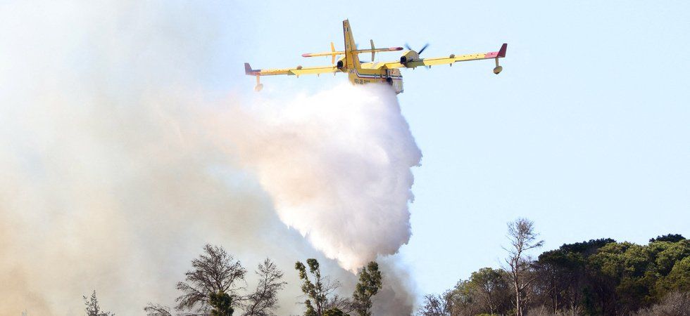 Le vent fait basculer la lutte contre les incendies dans le Sud