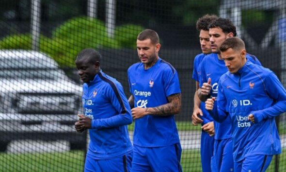 Le come-back inattendu des vieux Bleus face à l'Angleterre