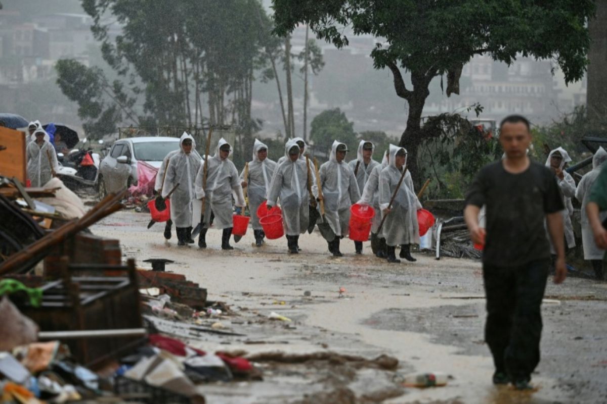 39 morts neuf disparus le sud de la Chine noyé après la rupture d’un barrage