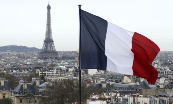 L'inflation grimpe à 2,4 % et surprend les prévisions en France