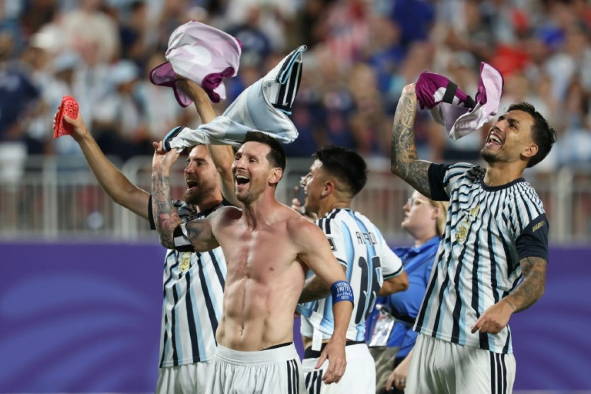 L'Argentine tremble jusqu'au bout mais décroche son billet pour les demies