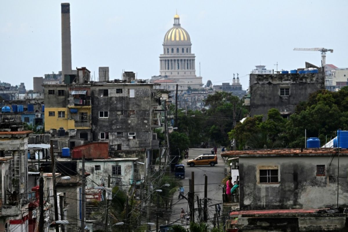 Cuba dans le noir une île étranglée par le blocus américain