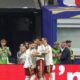L'Espagne fait mal sur penalty, la France sous pression à la pause
