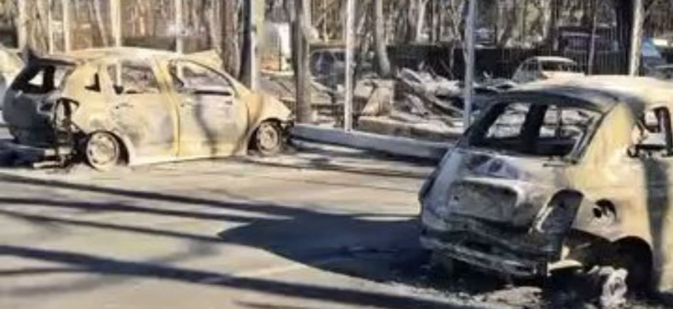 Canet-en-Roussillon dévasté par un incendie qui a réduit en cendres des centaines de bungalows