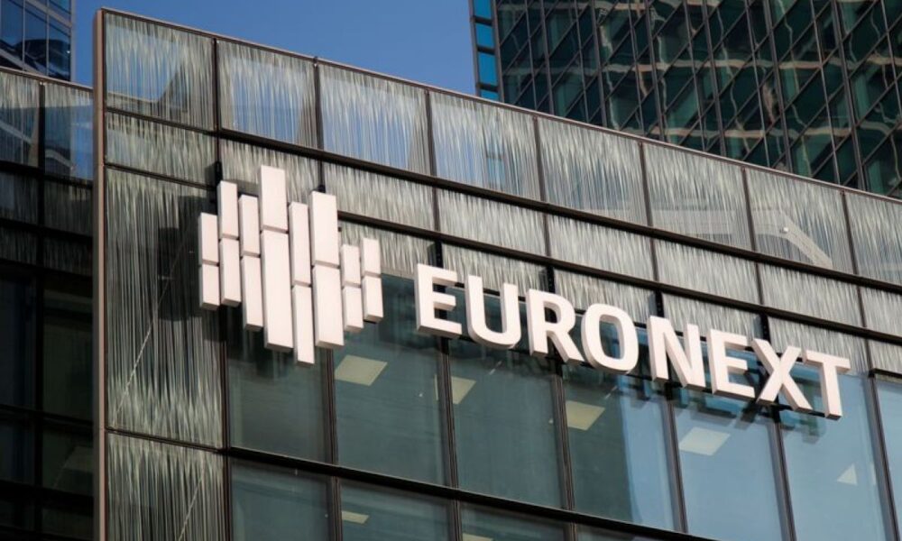 Les Bourses européennes hésitent entre tensions au Moyen-Orient et espoir sur l'IA