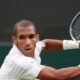 Félix Auger-Aliassime poursuit sa route à Wimbledon direction le troisième tour