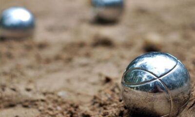 Des stars de la pétanque soupçonnées d'avoir perdu exprès pour empocher de l'argent